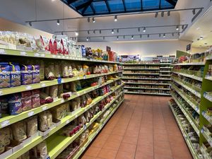 vegan options are all clearly labeled at Alnatura - Friedrichstrasse in Berlin