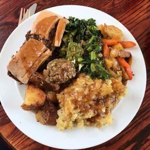 Sunday roast (Wellington)  at The Peacock in Nottingham