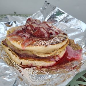 Strawberry Griddle Cakes w/ Salted Vanilla Crème at A Broken Angel - Food Cart + Catering in Bend