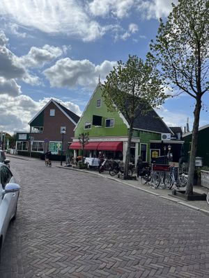   at Het Zaanse Bakkertje / Dutch Vegan Bakery in Zaandijk