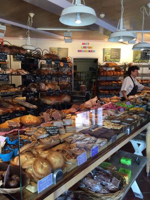 Inside the bakery at Het Zaanse Bakkertje / Dutch Vegan Bakery in Zaandijk