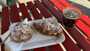   at Het Zaanse Bakkertje / Dutch Vegan Bakery in Zaandijk