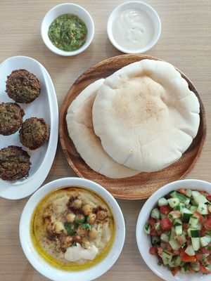 Hummus, Falafel & Salad (400 + service 5% = 420 PHP) at Hummus Elijah in Makati