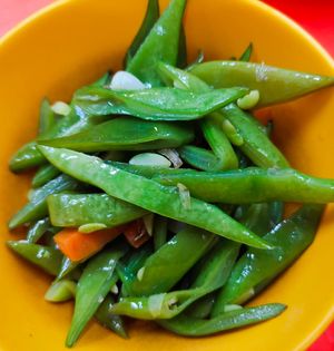 Veggie at Ji Xiang Vegetarian Food 吉祥素食园 - Kim Keat in Central Singapore