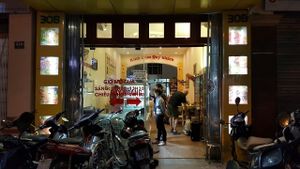 storefront at Loving Hut in Hai Phong