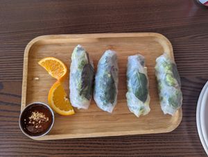 Spring rolls at Green Leaves in Los Angeles