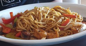 Kung Pao Noodle at Green Leaves in Los Angeles