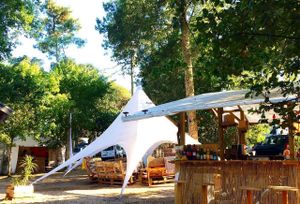 Eco friendly Camp Bar
 at Vegan Surf Camp in Moliets
