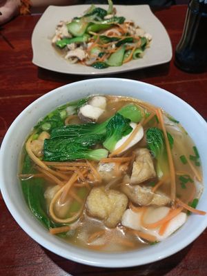 Pho -bland at Noodle & Roll in Hanoi