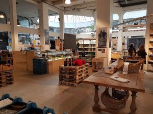 overview shop at BE O Versmarkt in Ghent