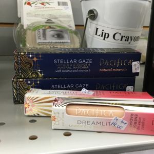 Mascara  at DTC Natural Store in Barrington