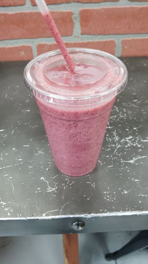 Berry Bliss at Splurge Juice Bar and Cafe in Hialeah