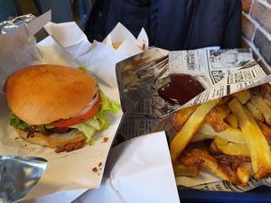 Whoop-ass burger and fries at Vegan Hero in Paris
