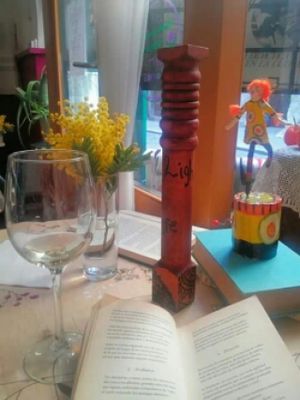 sencillo, bohemio, delicado, sensible.. at El Pati de la Veina in Girona