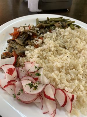 El plato fuerte - the main dish at Raices in Quito