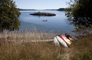 Kayaks at Pebble Cove Farm Inn in Orcas Island