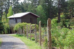 Cottage. at Pebble Cove Farm Inn in Orcas Island