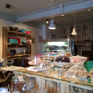 cakes at Matarkistan in Reykjavik