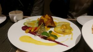 Duck in mango sauce at Orchid Veggie in Hong Kong Island