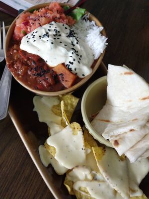 Flatbread with spicy chili at Bonobo Cafe in Aberdeen