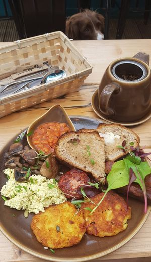 Bonobo fry up at Bonobo Cafe in Aberdeen