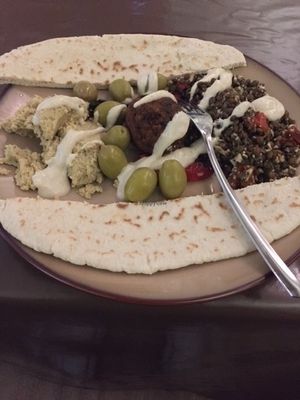 Hummus at Bonobo Cafe in Aberdeen