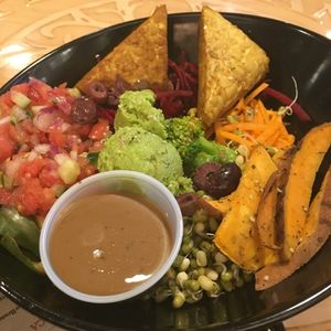 Bol Aristote avec tempeh at Copper Branch - Mont-Royal in Montreal