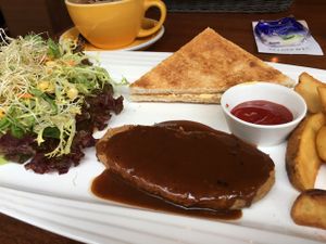 Pepper Steak Lunch at LN Fortunate Coffee in Hong Kong Island