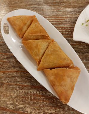 Samosa at LN Fortunate Coffee in Hong Kong Island