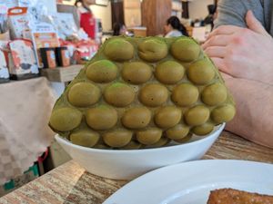 Matcha bubble waffle at LN Fortunate Coffee in Hong Kong Island