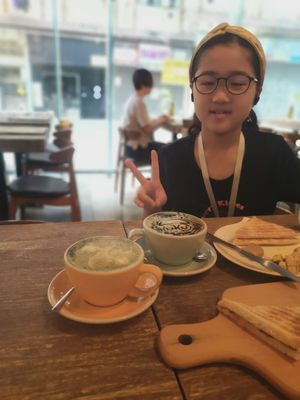  at LN Fortunate Coffee in Hong Kong Island