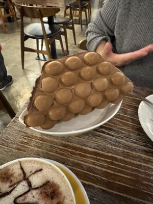   at LN Fortunate Coffee in Hong Kong Island