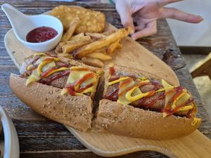  at LN Fortunate Coffee in Hong Kong Island