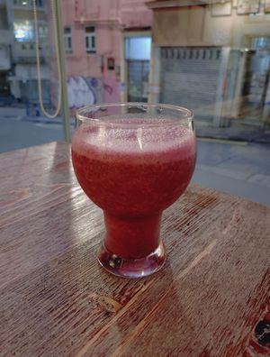 Strawberry & Blueberry Smoothie🥰🥰🥰 at LN Fortunate Coffee in Hong Kong Island