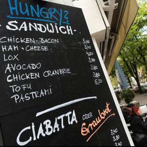 menu at Queen of Muffins - Pohlstrasse in Berlin