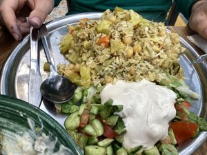   at Manou Ba Shouk in Jerusalem