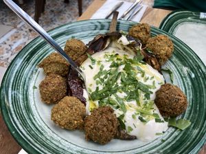   at Manou Ba Shouk in Jerusalem