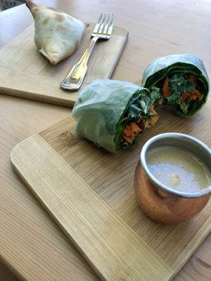 Spring roll and Samosa 🙏🏽❤️ at Under the Mango Tree in Miami Beach