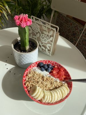 Classic acai at Under the Mango Tree in Miami Beach