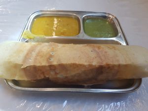 Masala dosa with daal and homemade chutney at Thenga Cafe in London
