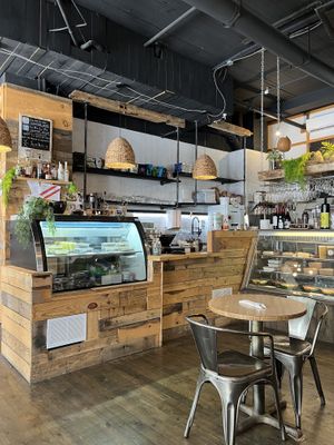   at La Vie La Vie Comptoir Sante in Saint-hyacinthe