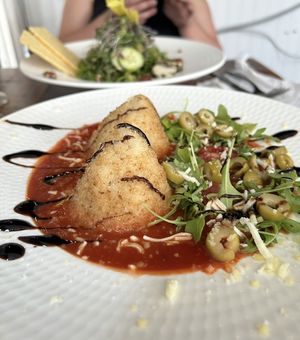 arancini  at La Vie La Vie Comptoir Sante in Saint-hyacinthe