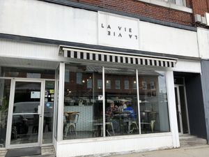 Outside at La Vie La Vie Comptoir Sante in Saint-hyacinthe