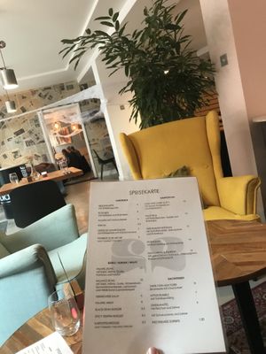 Tables in the front, sofas in the back (including their Halloween decorations;)) at Zwei und Zwanzig in Geisenheim