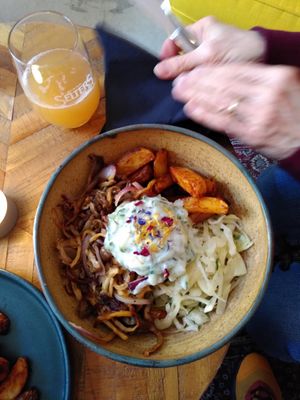  at Zwei und Zwanzig in Geisenheim