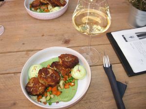 bread dumplings with "butter" vegetables and green sauce at Zwei und Zwanzig in Geisenheim