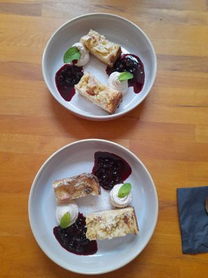 Nachtisch   at Zwei und Zwanzig in Geisenheim