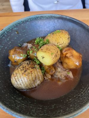 Geschmorter Topinambur   at Zwei und Zwanzig in Geisenheim