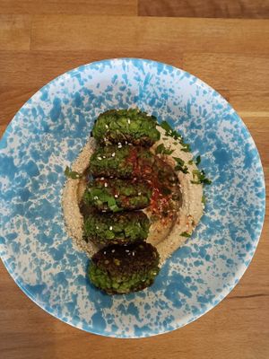 Green pea falafel with hummus. at Zwei und Zwanzig in Geisenheim