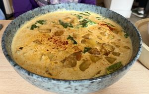 Kartoffelcurry 🍛  at Zwei und Zwanzig in Geisenheim